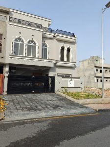 Read more about the article House for Sale 30*50 Sq Yards